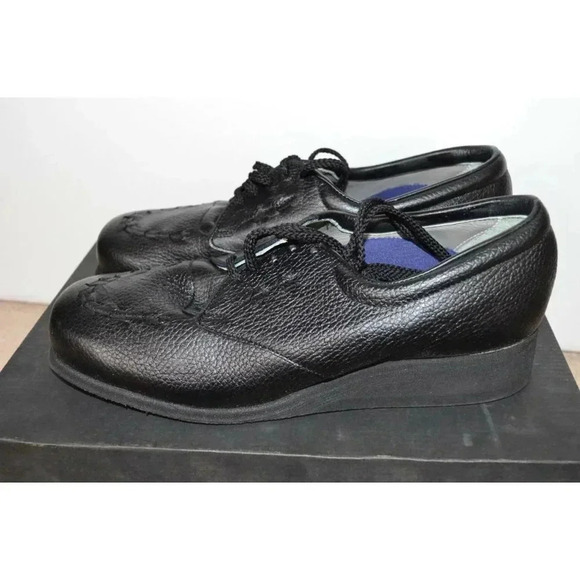 P.W.MINOR Arrow Black Orthopedic Diabetic Shoes - Picture 5 of 7